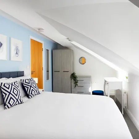 펜션 Charming 4-bed Townhouse On South Cliff 스카버러