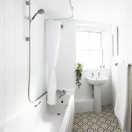 Dom wakacyjny Charming 4-bed Townhouse On South Cliff *