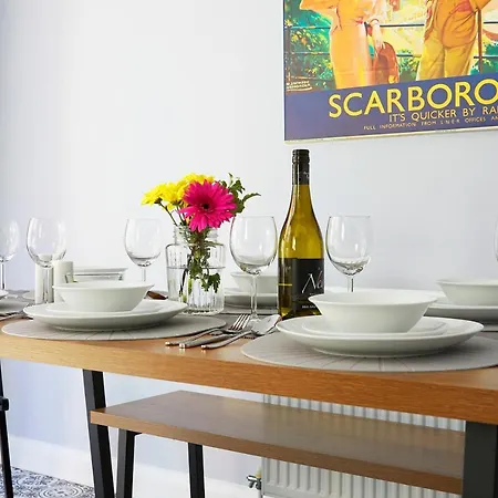 Charming 4-bed Townhouse On South Cliff