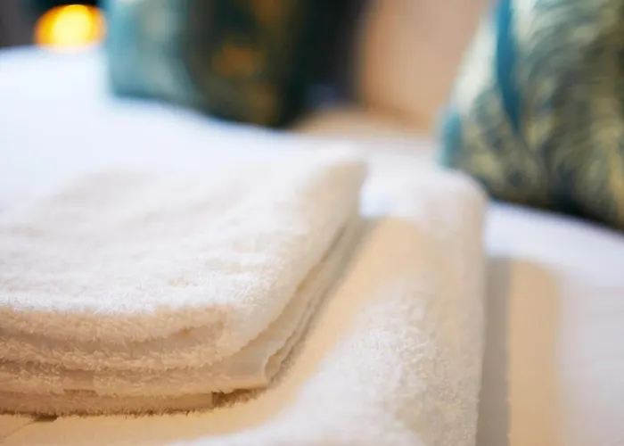 Charming 4-bed Townhouse On South Cliff Scarborough