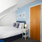 Charming 4-bed Townhouse On South Cliff 度假居 斯卡伯勒