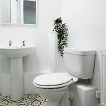 度假居 Charming 4-bed Townhouse On South Cliff *